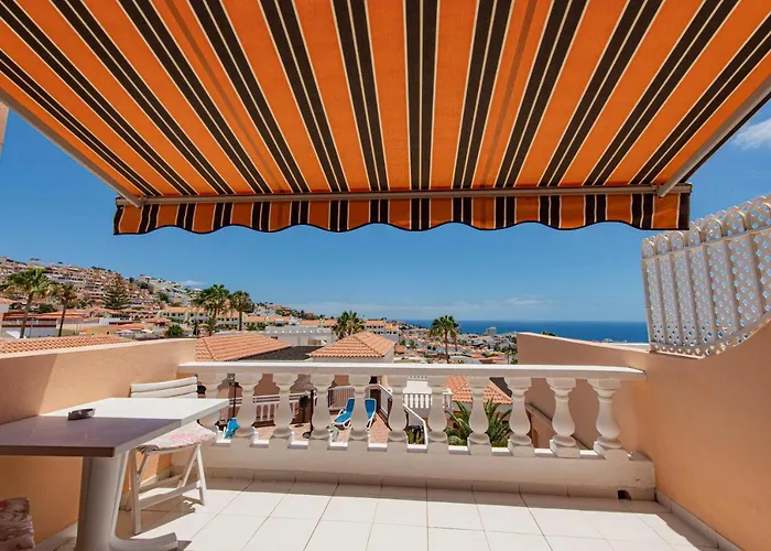 Paradise Court * Costa Adeje (Tenerife)