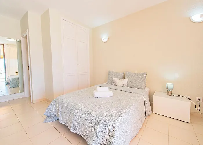 Lägenhet Paradise Court *