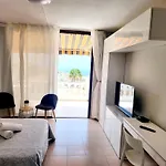 Paradise Court Costa Adeje (Tenerife)