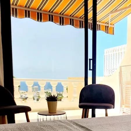 Paradise Court Costa Adeje (Tenerife)